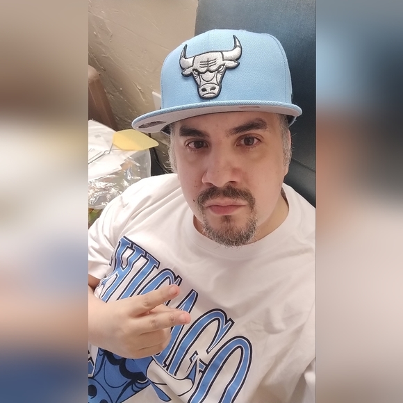 Meet your Posher, Adrian - Picture 2 of 2